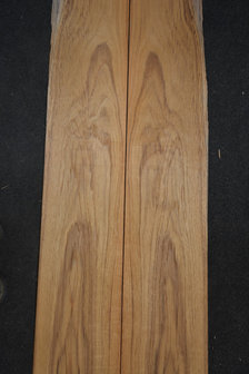 Teak Veneer 410 x 20 cm | 0.6 mm | 0,820m&sup2;