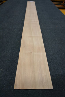 Elm Veneer 215 x 16-17 cm | 0.6mm| 0,355m2