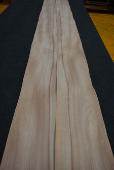 Elm Veneer 280 x 20 cm | 0.6mm| 0,560m2