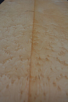 Maple Veneer 93 x 21-22 cm | 0.6mm | 0,200 m2 | Birdseye Maple VogelaugenAhorn