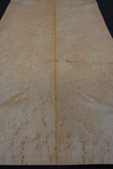 Maple Veneer 93 x 21-22 cm | 0.6mm | 0,200 m2 | Birdseye Maple VogelaugenAhorn