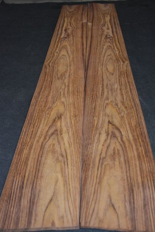 Indisch Rosewood Veneer 276 x 29-32 cm | 0.6 mm | 0,8418m²