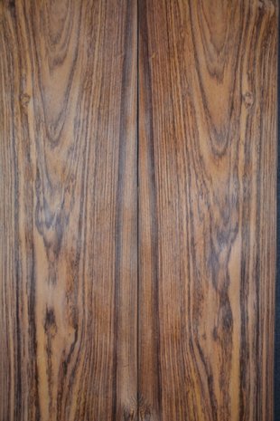 Indisch Rosewood Veneer 276 x 29-32 cm | 0.6 mm | 0,8418m²