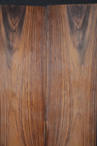 Indisch Rosewood Veneer 270 x 26-31 cm | 0.6 mm | 0,7695m²