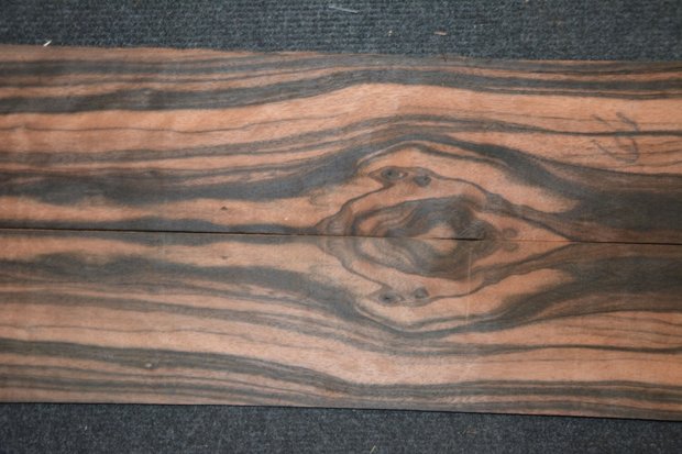 Coromandel Veneer 96 x 11 cm | 0.6mm | 0,1056m²
