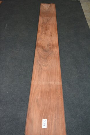Afrikaans Rosewood Veneer 255 x 30 cm | 0.6 mm | 0,765m²