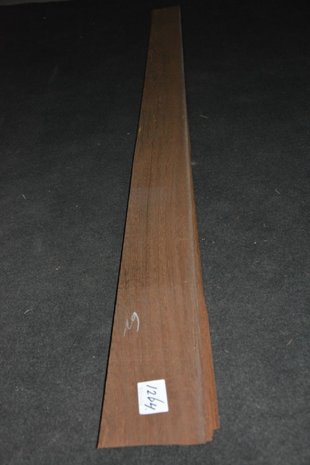 Wenge Veneer 226 x 14-20 cm | 0.6 mm | 0,32m²