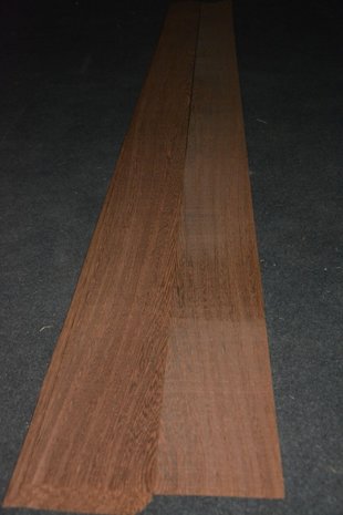 Wenge Veneer 226 x 14-20 cm | 0.6 mm | 0,32m²