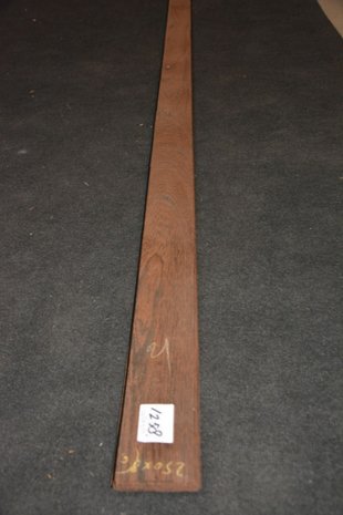Wenge Veneer 245 x 9-10 cm | 0.6 mm | 0,24m²
