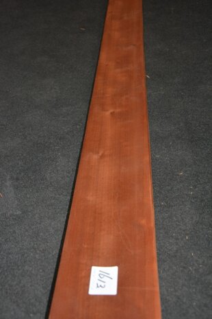 Moabi Veneer 224 x 13-15cm | 0.6 mm | 0,32m²