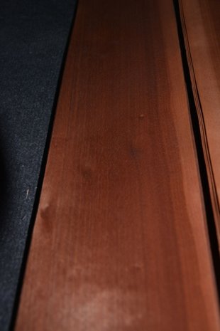 Moabi Veneer 195 x 12 | 0.6 mm | 0,234m²