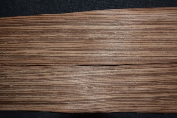 Zebrano Veneer 243 x 13-14 cm | 0.6 mm | 0,33m²