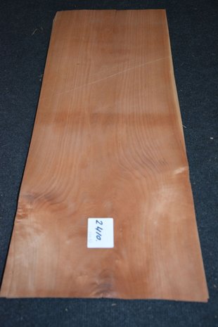 Cherry Veneer 74 x 29 cm | 0.6mm | 0,22m²