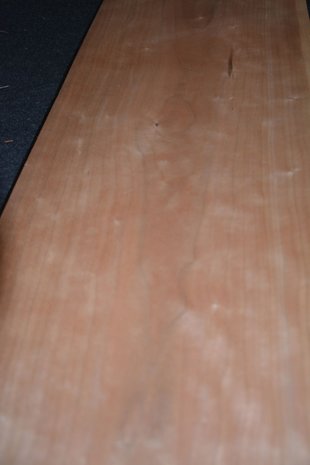 Cherry Veneer 96 x 27 cm | 0.6mm | 0,26m²