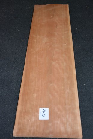 Cherry Veneer 96 x 27 cm | 0.6mm | 0,26m²