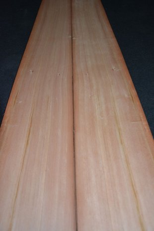American Pine 272 x 24 cm | 0.6mm | 0,65m²
