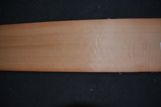 Oregon Pine Veneer 215 x 29 cm | 0.6 mm | 0,62m²