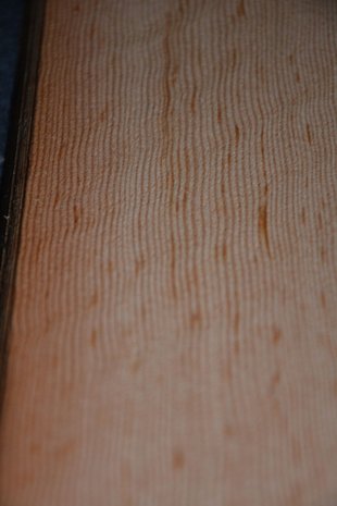 Oregon Pine Veneer 215 x 27-28 cm | 0.6 mm | 0,59m²