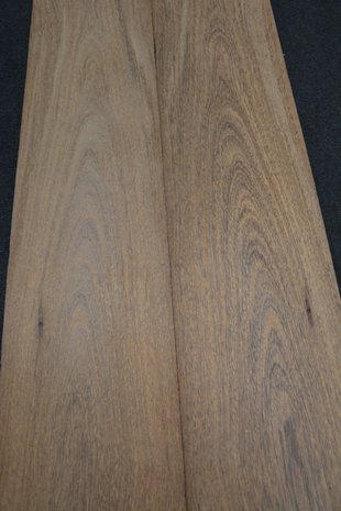 Brownheart Veneer 325 x 22 cm | 0.6mm | 0,715m²