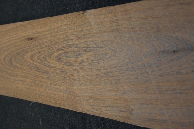 Brownheart Veneer 325 x 22 cm | 0.6mm | 0,715m²