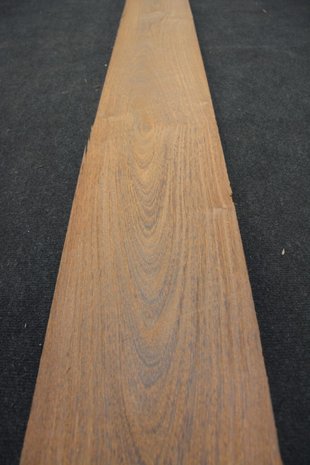 Brownheart Veneer 325 x 23-25 cm | 0.6mm | 0,780m²