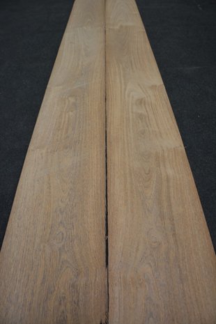 Brownheart Veneer 325 x 23-25 cm | 0.6mm | 0,780m²