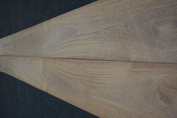 Brownheart Veneer 325 x 19-22 cm | 0.6mm | 0,666m²