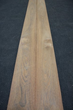Brownheart Veneer 325 x 15 cm | 0.6mm | 0,488m²