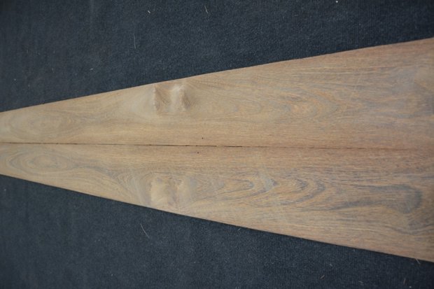 Brownheart Veneer 325 x 15 cm | 0.6mm | 0,488m²