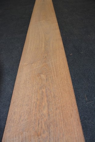 Brownheart Veneer 325 x 27 cm | 0.6mm | 0,878m²