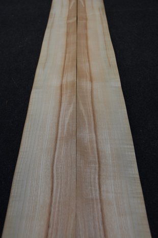 Olive Ash Veneer 275 x 12-13cm | 0.6mm | 0,344m²