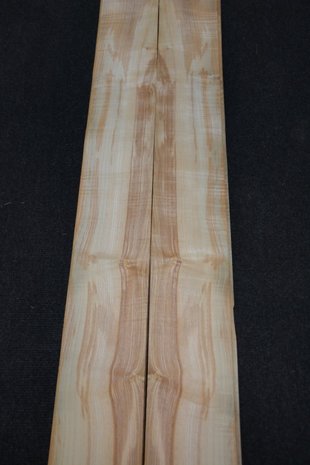 Olive Ash Veneer 275 x 12-13cm | 0.6mm | 0,344m²