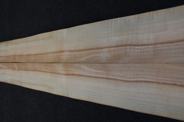 Olive Ash Veneer 275 x 12-13cm | 0.6mm | 0,344m²