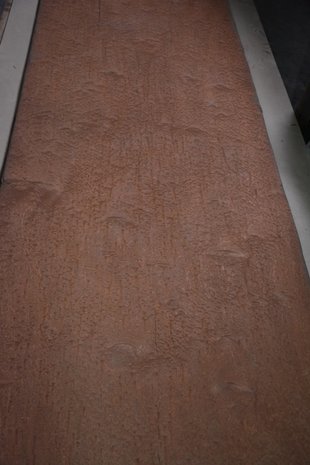Mahogany Pommele Veneer 254 x 78 cm | 0.6mm | 1,982m2