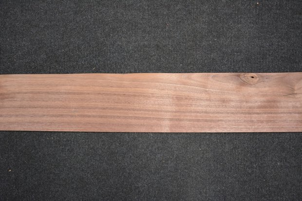 American Walnut Veneer 235 x 11-13 cm | 0.6mm | 0,282m²