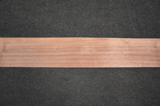 American Walnut Veneer 235 x 11-13 cm | 0.6mm | 0,282m²