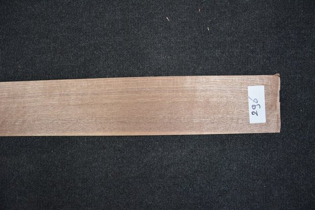 American Walnut Veneer 190 x 10-12 cm | 0.6mm | 0,209m²