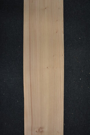 Elm Veneer 300 x 27 cm | 0.6mm | 0,810m2