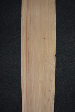 Elm Veneer 300 x 27 cm | 0.6mm | 0,810m2