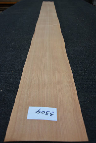 Elm Veneer 215 x 16-17 cm | 0.6mm| 0,355m2