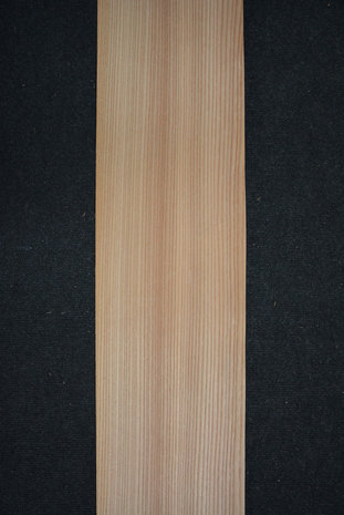 Elm Veneer 300 x 21 cm | 0.6mm| 0,630m2