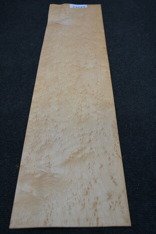 Maple Veneer 93 x 21-22 cm | 0.6mm | 0,200 m2 | Birdseye Maple VogelaugenAhorn