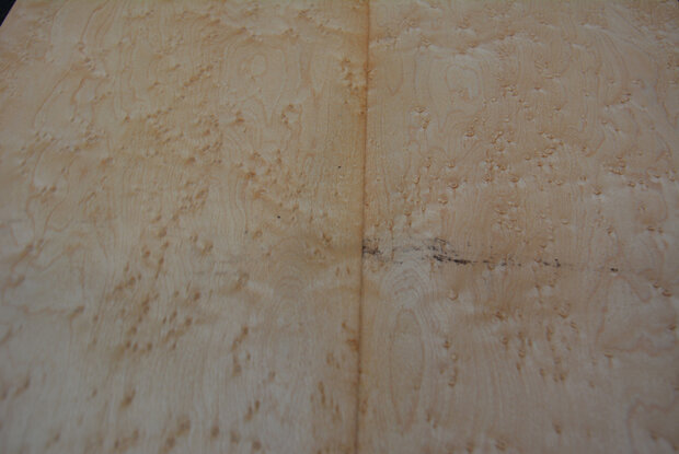 Maple Veneer 93 x 21-22 cm | 0.6mm | 0,200 m2 | Birdseye Maple VogelaugenAhorn