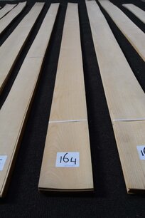 Ash Veneer 220 x 10-11 cm | 0.6mm | 0,231m² Ash Veneer 220 x 10-11 cm | 0.6mm | 0,231m²