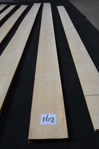 Ash Veneer 239 x 12-13 cm | 0.6mm | 0,3663m² Ash Veneer 239 x 12-13 cm | 0.6mm | 0,3663m²