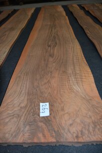 French Walnut Veneer moiré 280 x 41 cm | 0.8mm | 1,148m² French Walnut Veneer moiré 280 x 41 cm | 0.8mm | 1,148m²