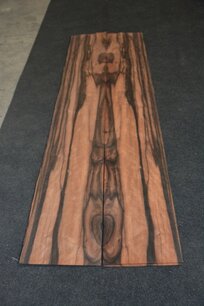 Coromandel Veneer 123 x 18-19 cm | 0.6mm | 0,2276m² Coromandel Veneer 123 x 18-19 cm | 0.6mm | 0,2276m²