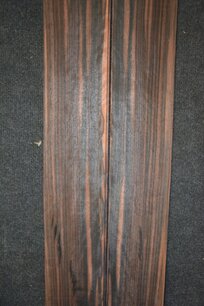 Coromandel Veneer 236 x 10-11 cm | 0.6mm | 0,2478m² Coromandel Veneer 236 x 10-11 cm | 0.6mm | 0,2478m²