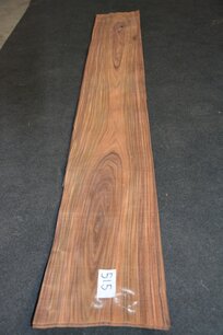 Santos Rosewood Veneer 213 x 25-29 cm | 0.6 mm | 0,5751m² Santos Rosewood Veneer 213 x 25-29 cm | 0.6 mm | 0,5751m²