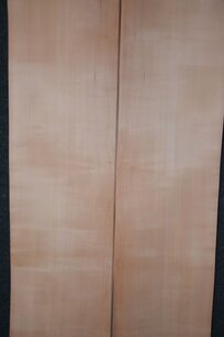 Pear Veneer 240 x 15-18 cm | 0.6 mm | 0,396m² Pear Veneer 240 x 15-18 cm | 0.6 mm | 0,396m²